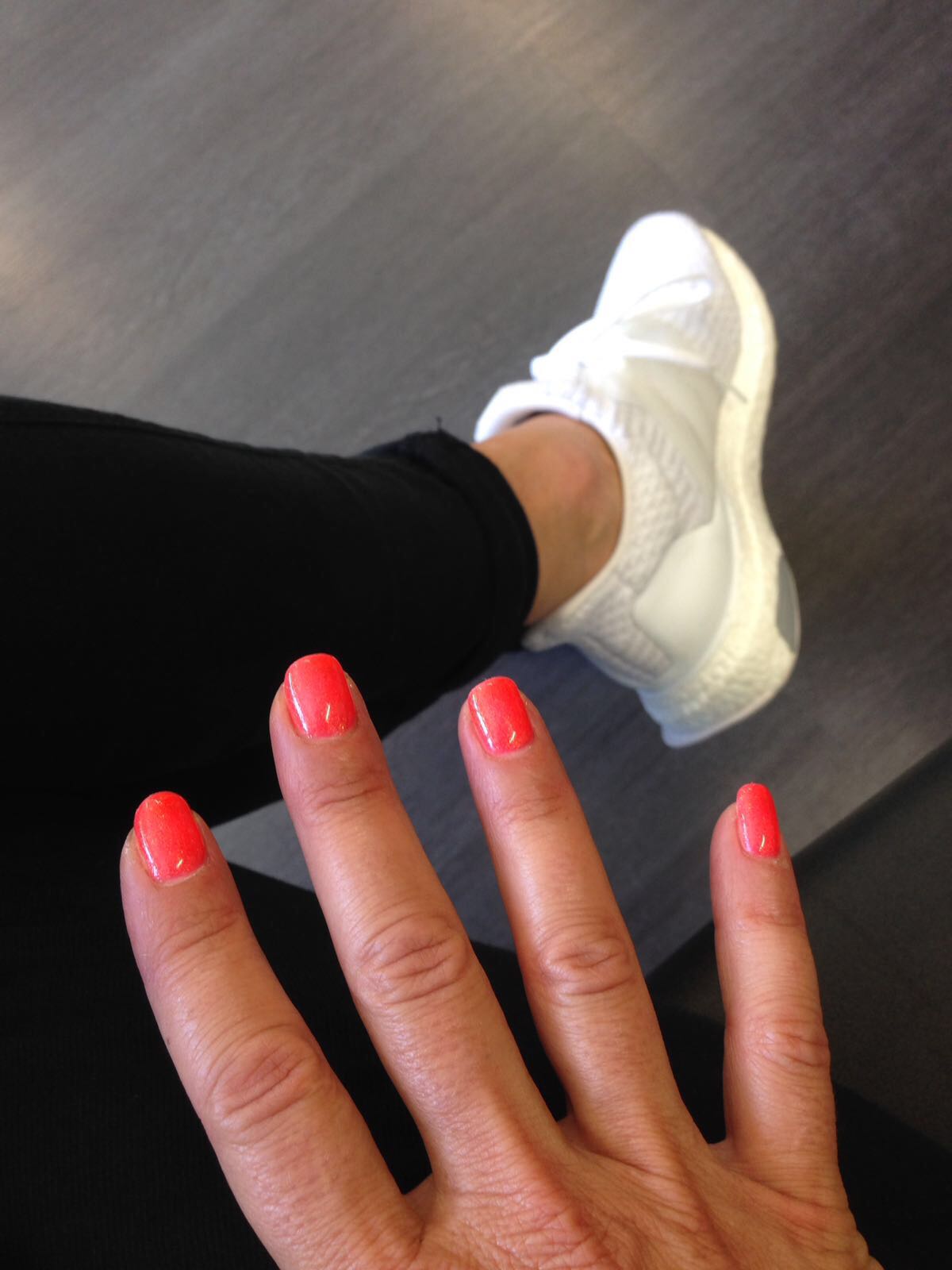 Bellezza Mani e Piedi T.One